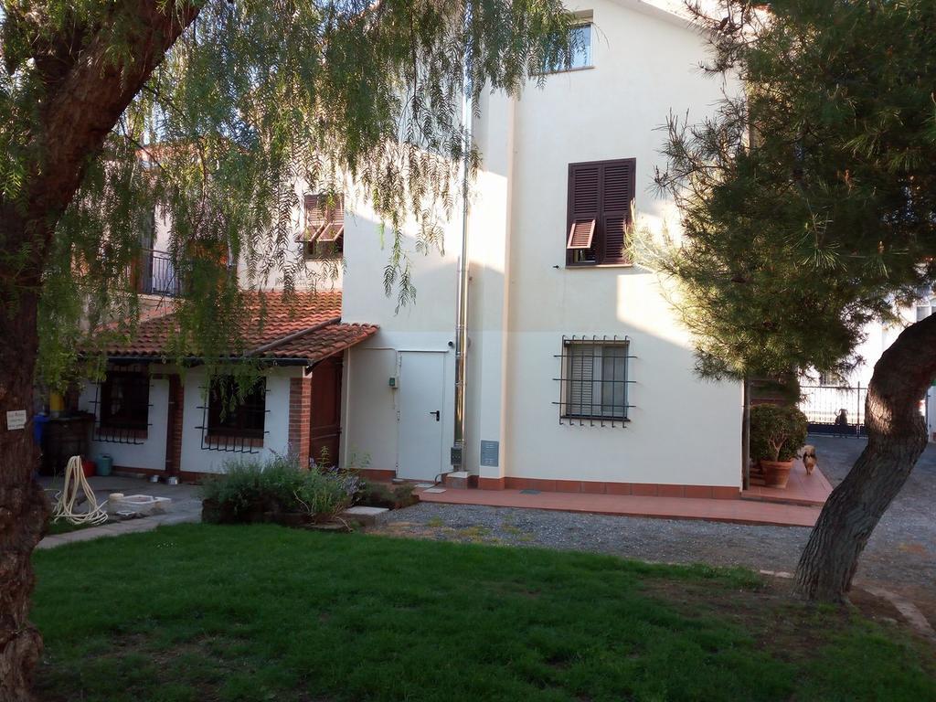 Гостевой дом Casa Zafferano Альбенга Экстерьер фото